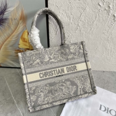 Christian Dior Shopping Bags